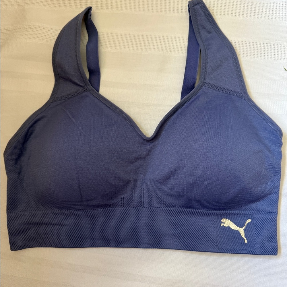 Puma Periwinkle Sports Bra | Seamless Comfort | Size Medium
